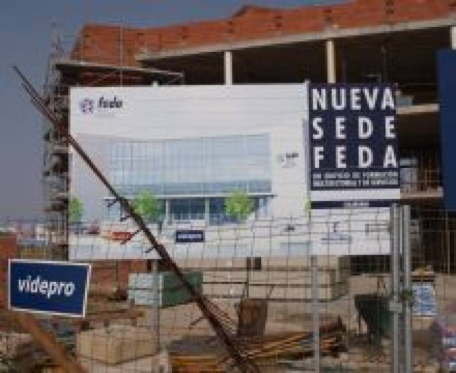 Fotografía de FEDA se personará en las denuncias de las empresas contra los sindicatos, ofrecida por FEDA