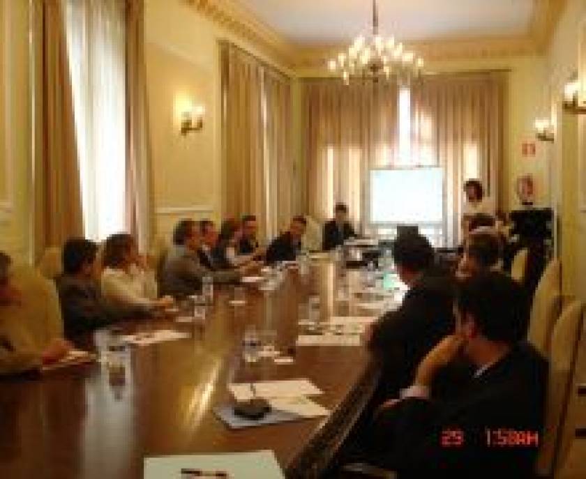 La Cámara de Comercio acoge la reunión preparatoria del Foro de Innovación