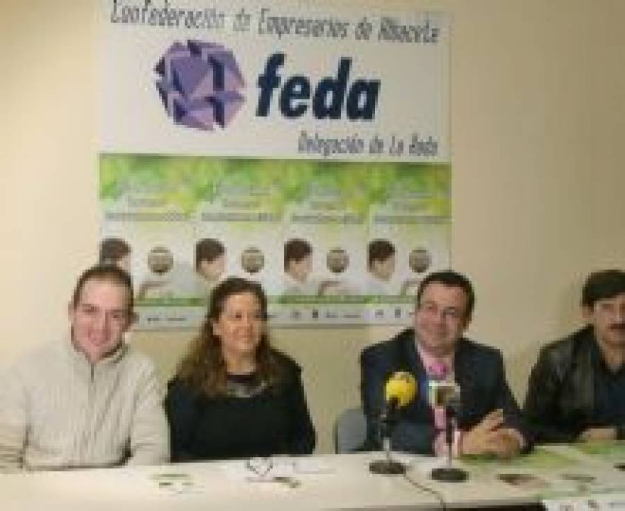 Fotografía de La Roda relanza en Navidad su apoyo al comercio local, ofrecida por FEDA