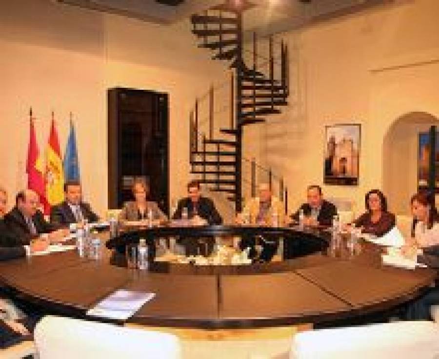 Fotografía de El sector de automoción de la región se prepara para la prórroga del Plan 2000E, ofrecida por FEDA