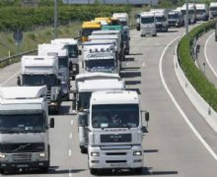 Fotografía de Ayudas al transporte por carretera para la seguridad y mejoras medioambientales, ofrecida por FEDA