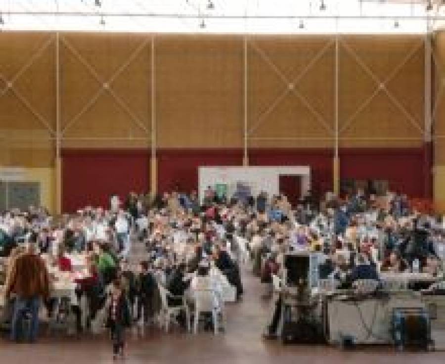 Fotografía de Éxito de participación en la paella solidaria que FEDA celebró en Villarrobledo, ofrecida por FEDA