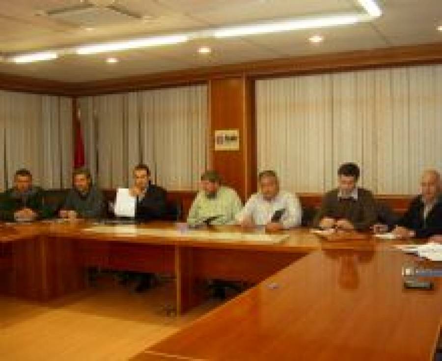 Fotografía de Albacete, en la constitución de la Federación Regional del sector lácteo, ofrecida por FEDA