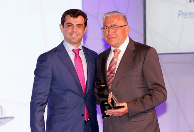 Fotografía de José Luis Navalón Villaescusa, de Salones Ramona S.L., de Almansa, premiado por Albacete en los Premios CECAM, ofrecida por FEDA