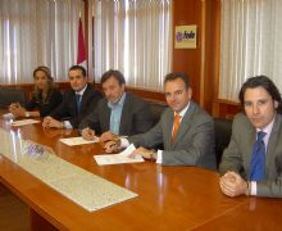 Fotografía de Orange ofrece a las empresas de FEDA ventajas en la contratación de Adsl, ofrecida por FEDA