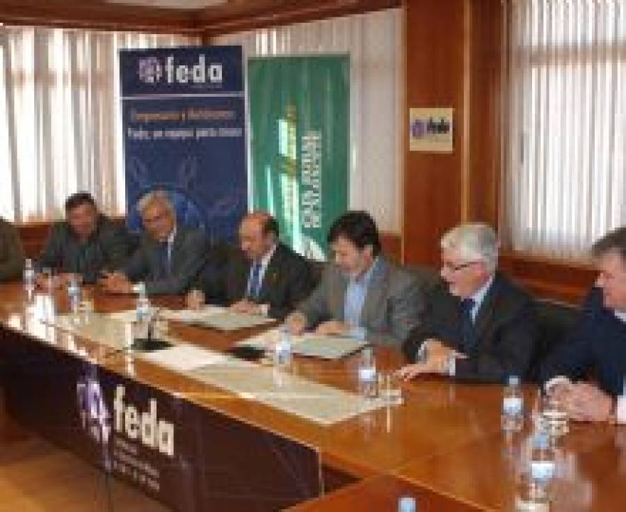 Fotografía de La Fundación Caja Rural de Albacete y FEDA estrechan su colaboración, ofrecida por FEDA