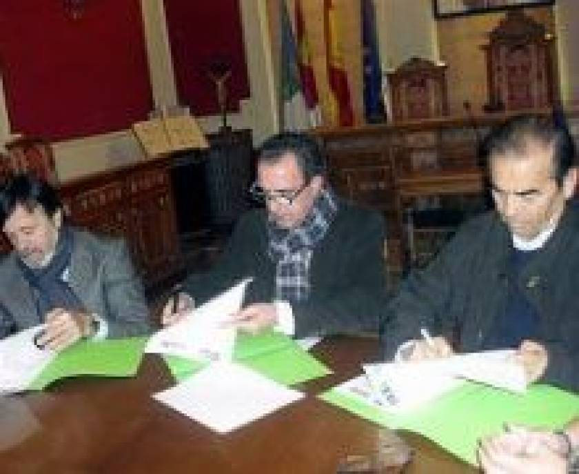 FEDA y el Ayuntamiento hellinero trabajarán juntos y coordinados