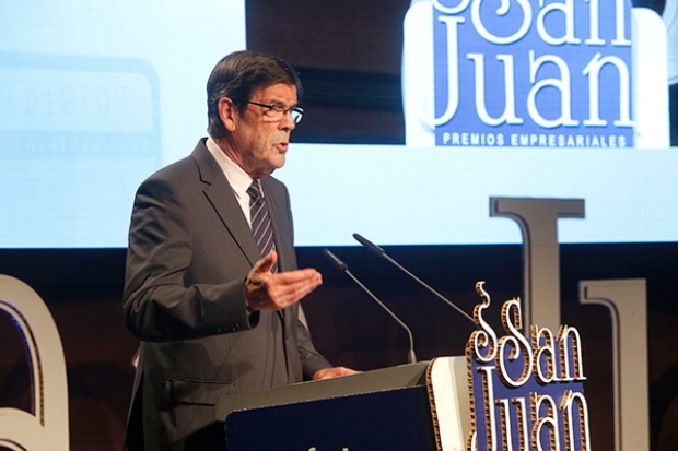 Fotografía de El empresario Rafael Candel Jiménez, premio CECAM por la provincia de Albacete, ofrecida por FEDA