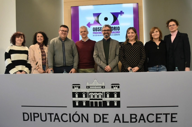 Fotografía de El tercer Informe del Observatorio Provincial de Igualdad en las Relaciones Laborales destaca una importante evolución en la implementación de planes de igualdad, ofrecida por FEDA