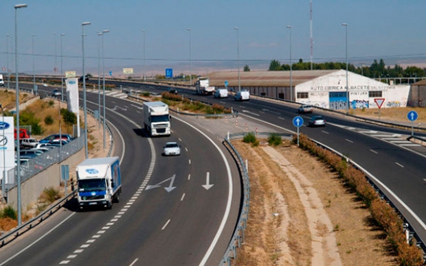 Fotografía de Llamamiento del sector transporte de mercancías a hacer fuerte el asociacionismo empresarial como fomento del apoyo mutuo y defensa de intereses comunes, ofrecida por FEDA