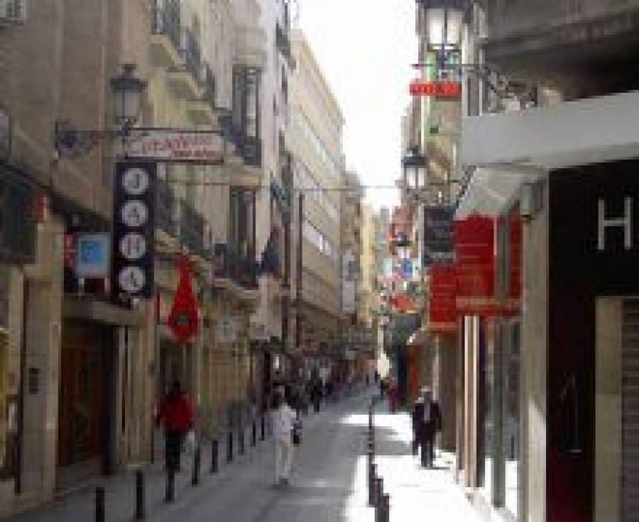 Fotografía de Los comerciantes de la calle Rosario no quieren la peatonalización de la vía, ofrecida por FEDA